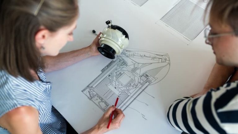 HOW MUCH AN INDUSTRIAL ENGINEER EARN visual data 4